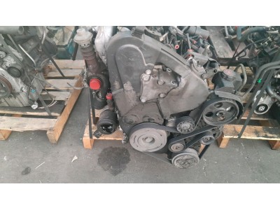 Motor CITROEN C5 2004
