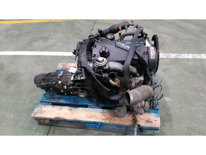 MOTOR CON ACCESORIOS Y CAJA DE CAMBIOS VOLKSWAGEN PASSAT 2004