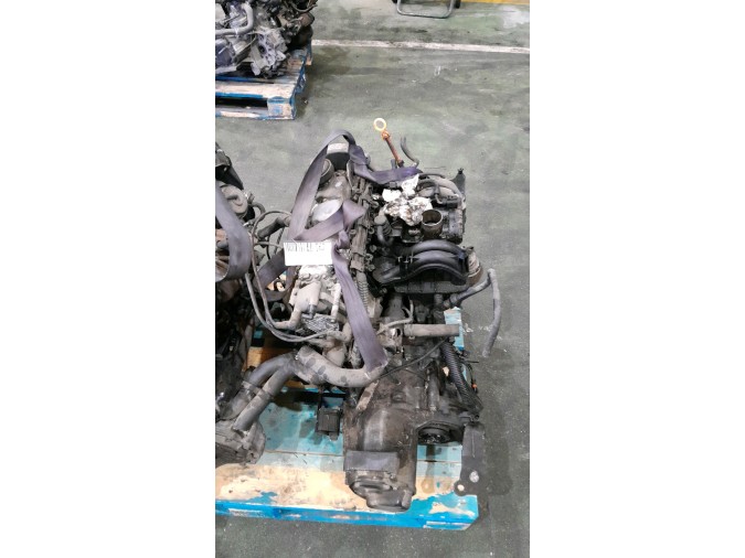 MOTOR CON ACCESORIOS SIN CAJA DE CAMBIOS SEAT IBIZA 2001