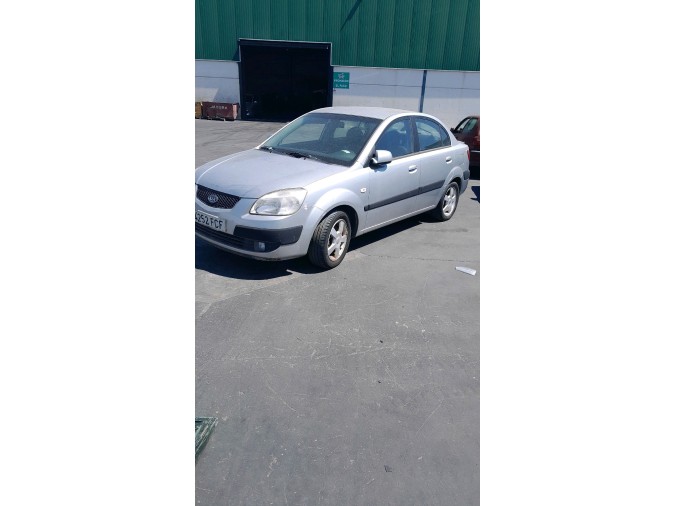 ELEVALUNAS TRASERO DERECHO KIA RIO 2006