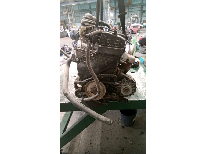MOTOR CON ACCESORIOS Y CAJA DE CAMBIOS CITROEN C15 1996