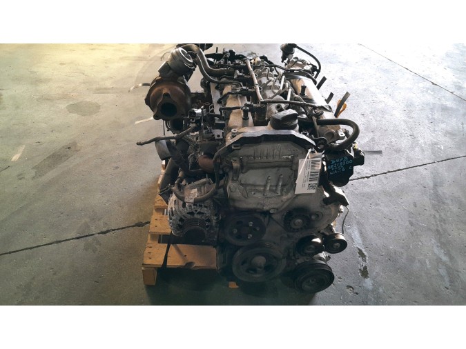 MOTOR CON ACCESORIOS SIN CAJA DE CAMBIOS HYUNDAI I30 2011