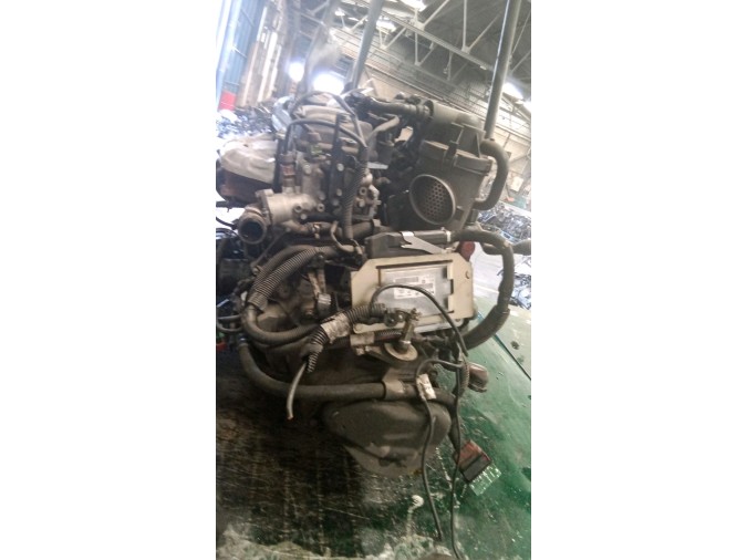 MOTOR CON ACCESORIOS Y CAJA DE CAMBIOS CITROEN XSARA 1999