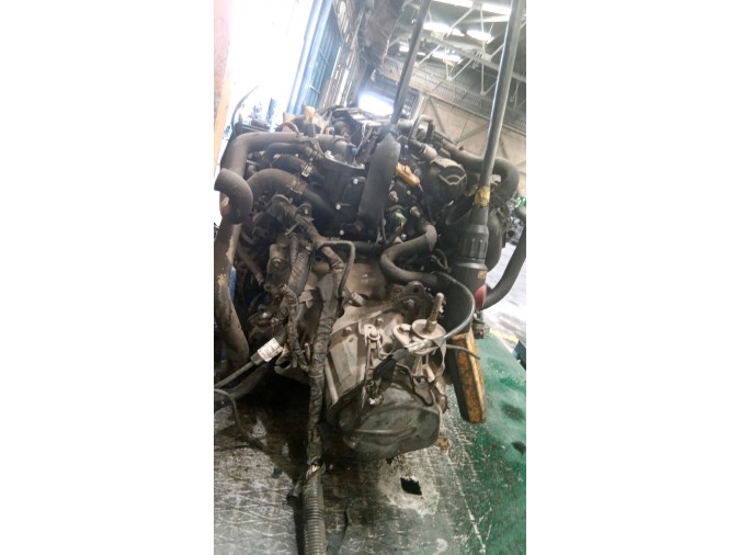 MOTOR CON ACCESORIOS Y CAJA DE CAMBIOS CITROEN XSARA 2003