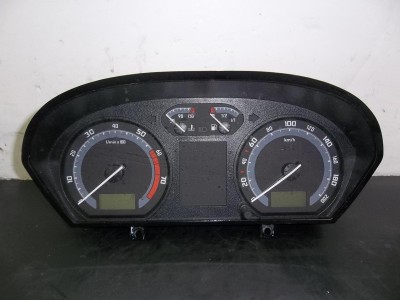 CUADRO INSTRUMENTOS SKODA FABIA