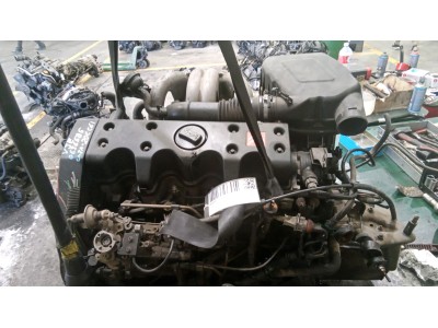 MOTOR CON ACCESORIOS SIN CAJA DE CAMBIOS CITROEN SAXO 1996