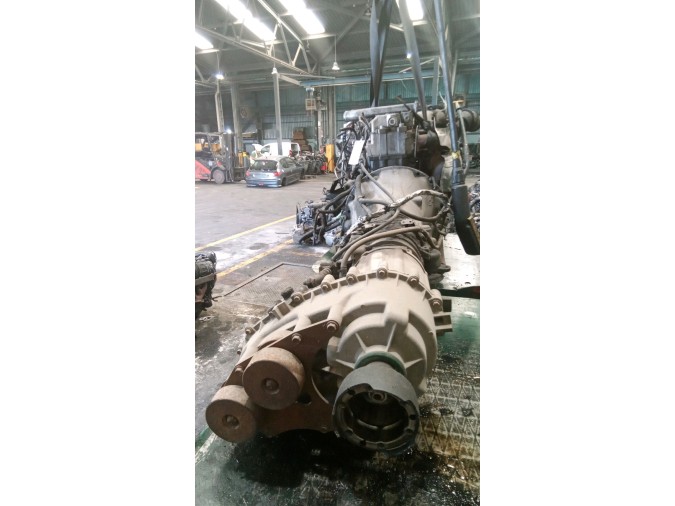 MOTOR CON ACCESORIOS Y CAJA DE CAMBIOS JEEP GRAND CHEROKEE