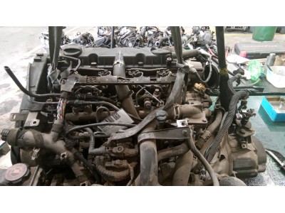 MOTOR CON ACCESORIOS Y CAJA DE CAMBIOS PEUGEOT 206 2002