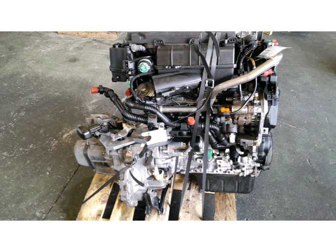 MOTOR CON ACCESORIOS Y CAJA DE CAMBIOS CITROEN C3