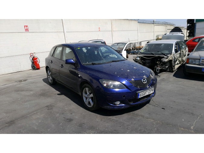 PILOTO TRASERO DERECHO MAZDA 3 2005