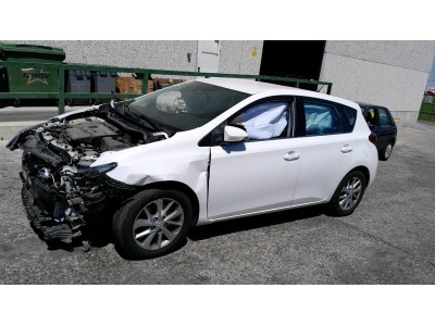 CENTRALITA MOTOR UCE TOYOTA AURIS 2015
