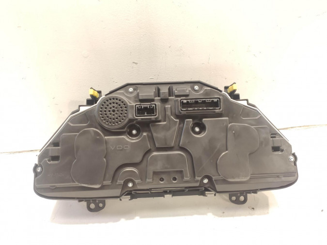 CUADRO INSTRUMENTOS TOYOTA AURIS 2018