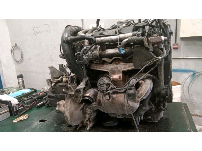 MOTOR CON ACCESORIOS Y CAJA DE CAMBIOS PEUGEOT 407 2004