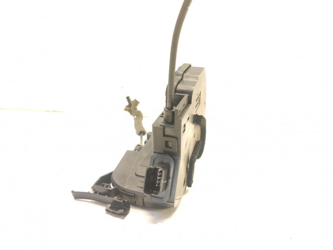 CERRADURA PUERTA DELANTERA DERECHA RENAULT CLIO 2014