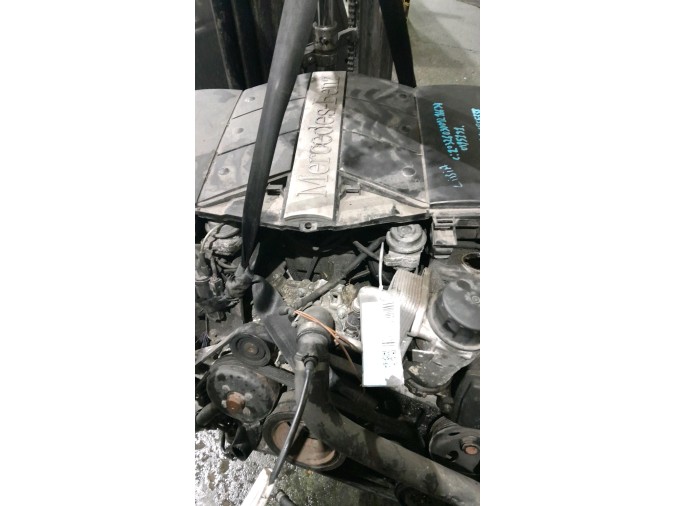 MOTOR CON ACCESORIOS Y CAJA DE CAMBIOS MERCEDES E 240 2004
