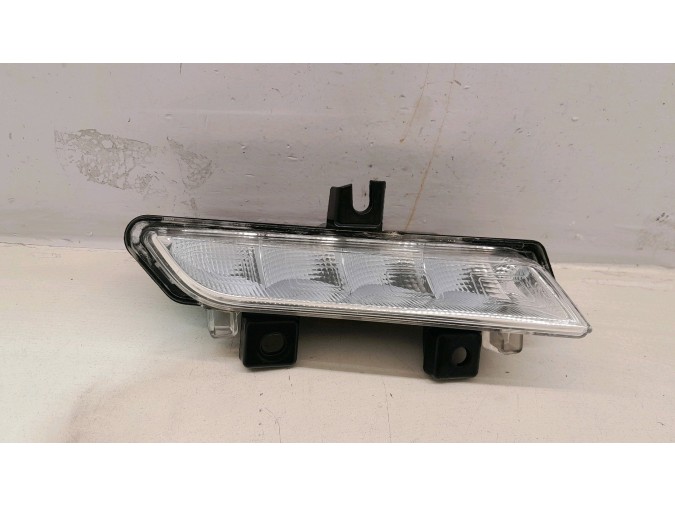 LUZ DIURNA DELANTERO DERECHO RENAULT CLIO 2016