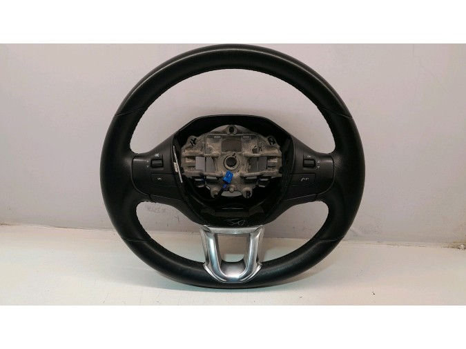 VOLANTE PEUGEOT 208 2019