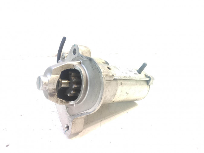 Motor Arranque color Rojo FORD FOCUS 2015