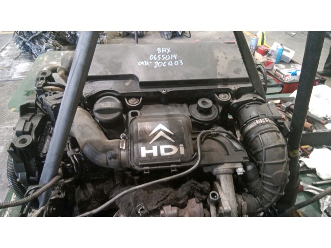 MOTOR CON ACCESORIOS Y CAJA DE CAMBIOS CITROEN C3 2004