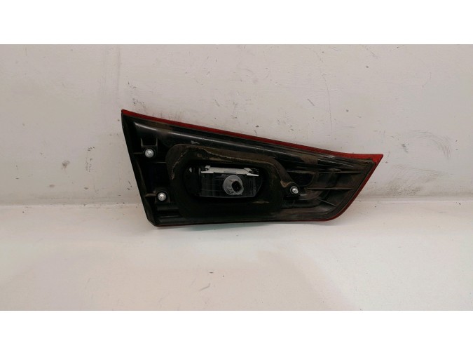 PILOTO TRASERO DERECHO INTERIOR MITSUBISHI ASX 2011