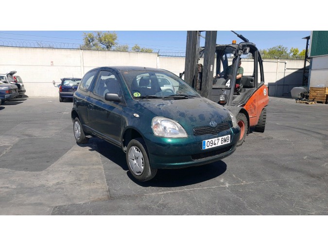 Radiador motor TOYOTA YARIS 2001