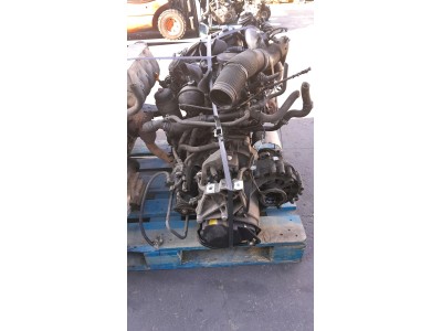 MOTOR CON ACCESORIOS Y CAJA DE CAMBIOS SEAT LEON 2005
