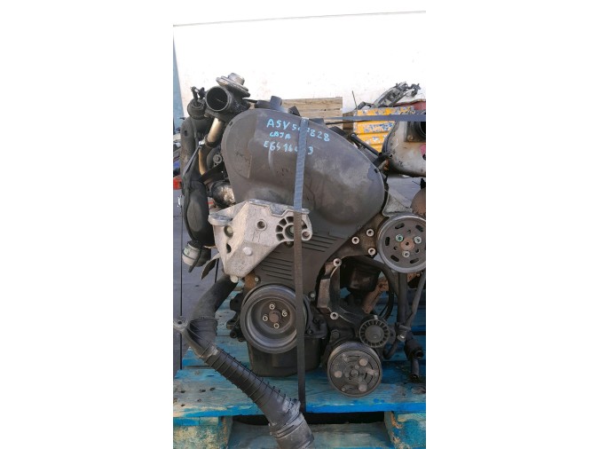 MOTOR CON ACCESORIOS Y CAJA DE CAMBIOS SEAT LEON 2005