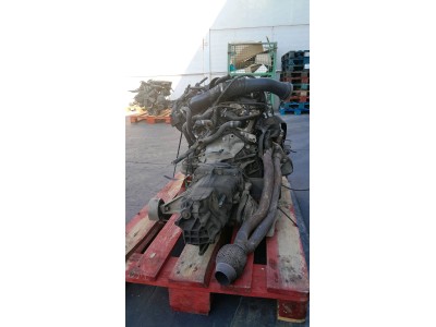 MOTOR CON ACCESORIOS Y CAJA DE CAMBIOS VOLKSWAGEN PASSAT 1999