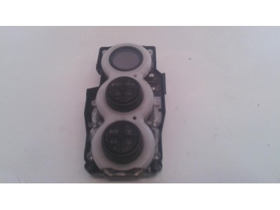MANDO CALEFACCIÓN TOYOTA YARIS 2010