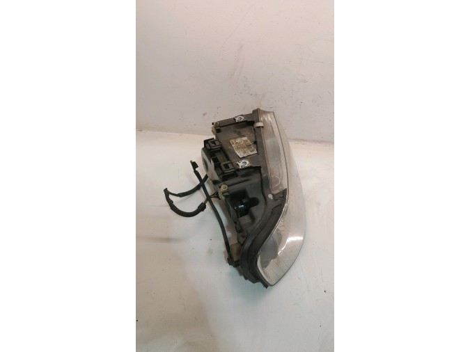 FARO DELANTERO DERECHO AUDI A3 2000