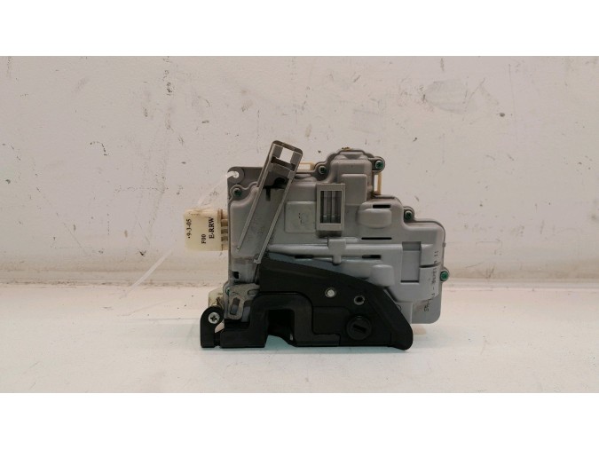 CERRADURA PUERTA TRASERA DERECHA SEAT ALTEA 2006