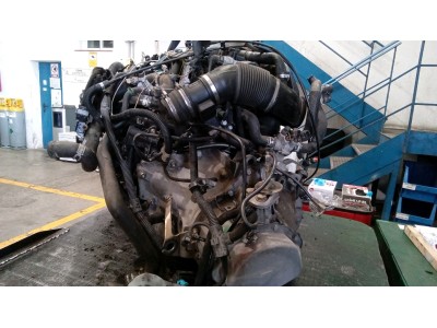 MOTOR CON ACCESORIOS Y CAJA DE CAMBIOS PEUGEOT 206 2003