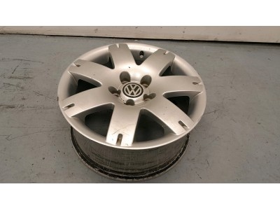LLANTA SO VOLKSWAGEN PASSAT