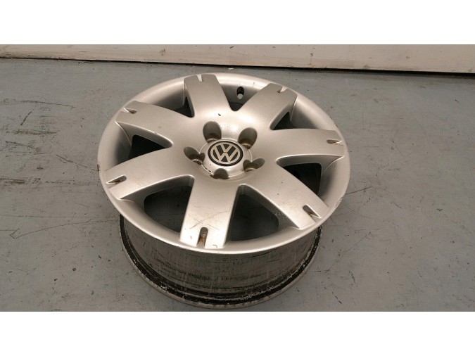 LLANTA SO VOLKSWAGEN PASSAT