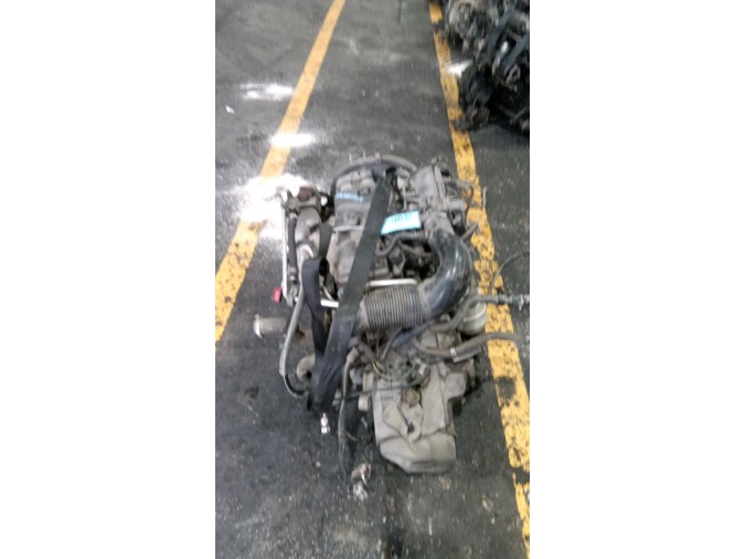 MOTOR CON ACCESORIOS Y CAJA DE CAMBIOS PEUGEOT 206 2001