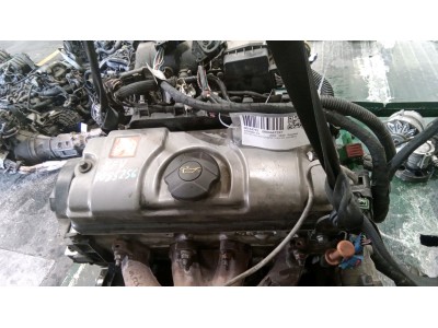 MOTOR CON ACCESORIOS SIN CAJA DE CAMBIOS CITROEN C3 2002