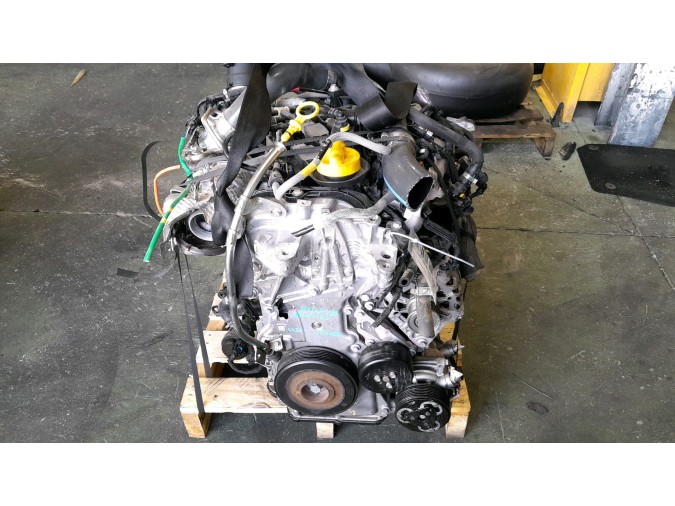 MOTOR CON ACCESORIOS Y CAJA DE CAMBIOS DACIA LOGAN 2020