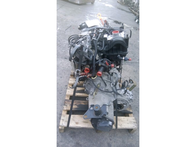 COMPRESOR AIRE ACONDICIONADO VOLKSWAGEN POLO 2000