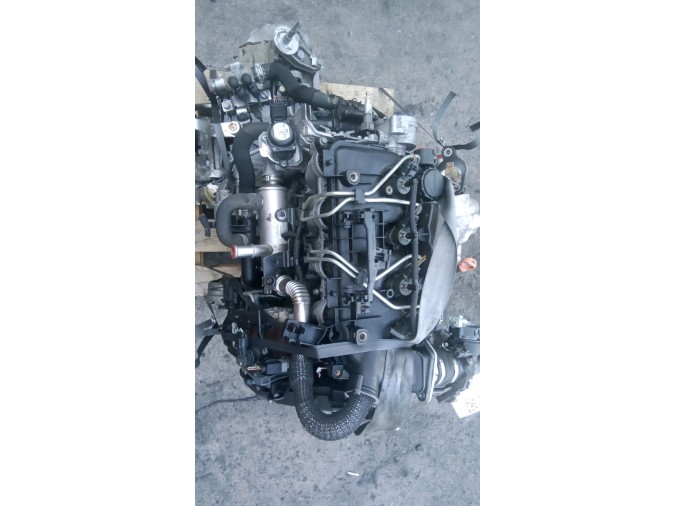 MOTOR CON ACCESORIOS SIN CAJA DE CAMBIOS CITROEN BERLINGO 2010