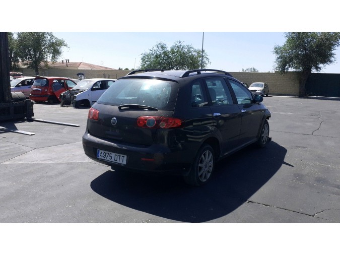PILOTO PORTON DERECHO FIAT CROMA 2005