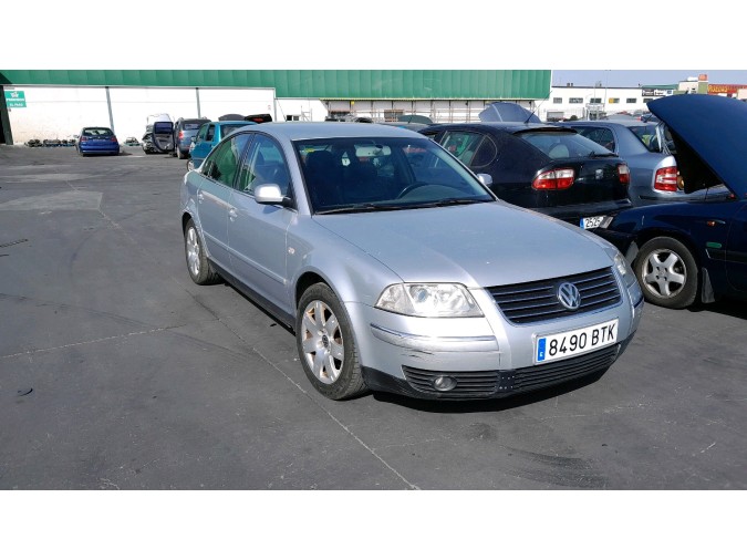 Radiador de Agua VOLKSWAGEN PASSAT