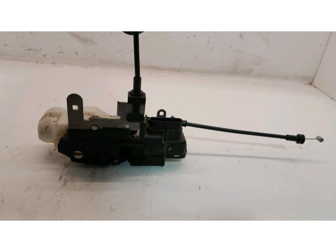 CERRADURA PUERTA TRASERA DERECHA VOLVO V40 2013