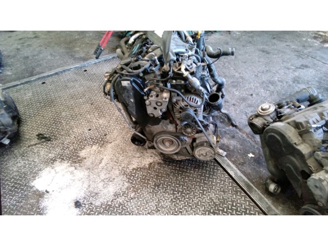 MOTOR CON ACCESORIOS Y CAJA DE CAMBIOS CITROEN C4 2007