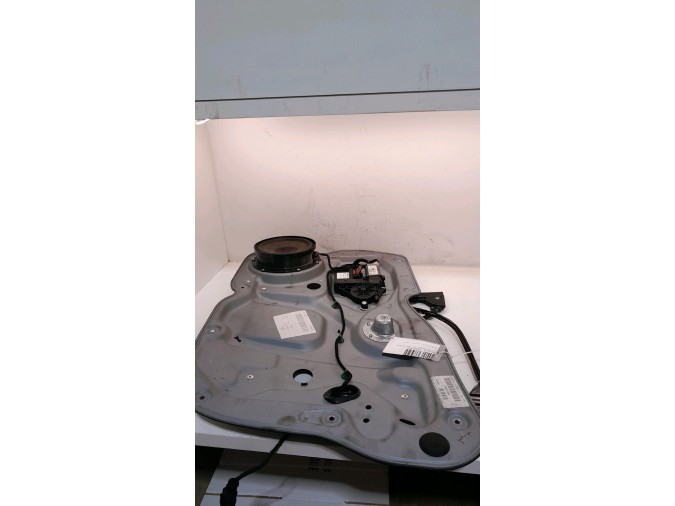 ELEVALUNAS DELANTERO DERECHO VOLKSWAGEN TOURAN 2007
