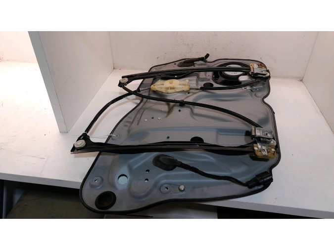 ELEVALUNAS DELANTERO DERECHO VOLKSWAGEN TOURAN 2007