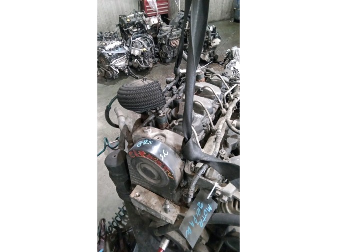 MOTOR CON ACCESORIOS Y CAJA DE CAMBIOS KIA CARENS 2004