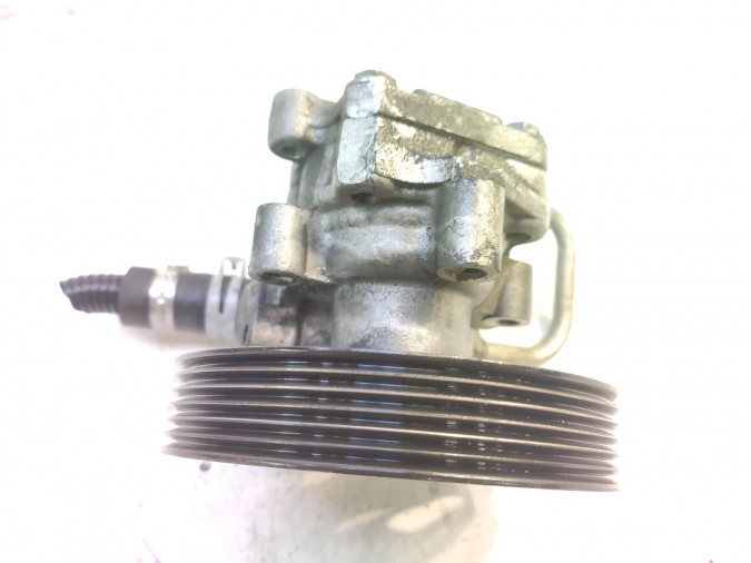 BOMBA SERVODIRECCION FORD FIESTA 2007