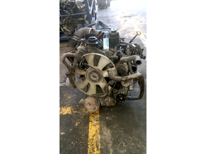 MOTOR CON ACCESORIOS SIN CAJA DE CAMBIOS VOLKSWAGEN CRAFTER 2015