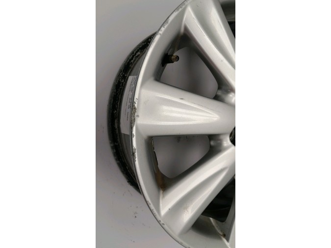 LLANTA SO TOYOTA YARIS 2010