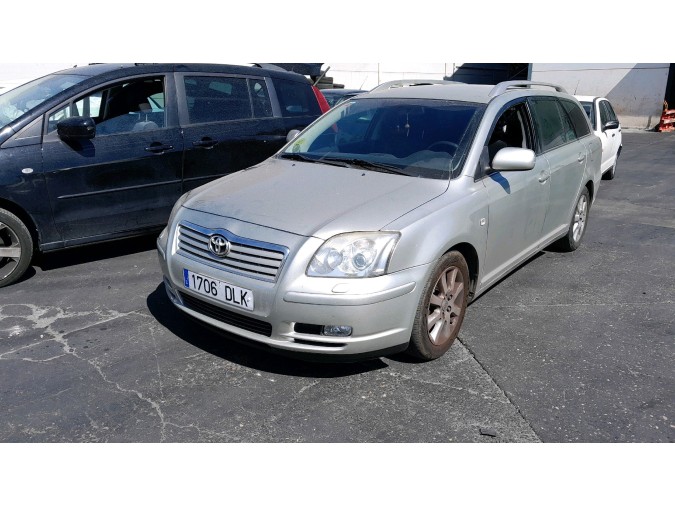 BANDEJA TRASERA TOYOTA AVENSIS 2005